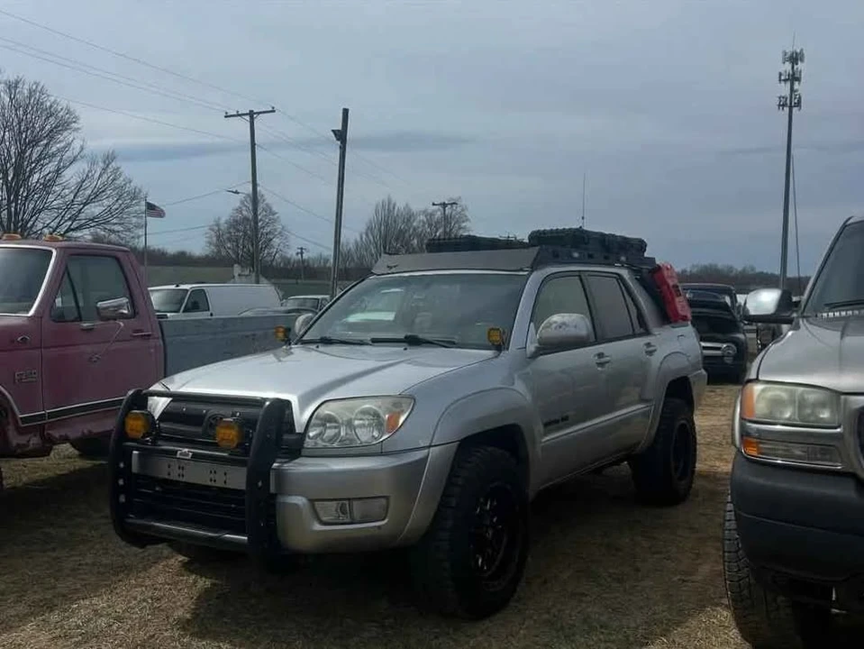 2004 Toyota 4Runner 4th Gen - Image 9 of 13