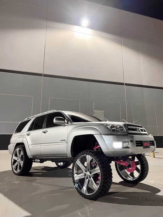 2004 Toyota 4Runner 4th Gen - Image 4 of 5