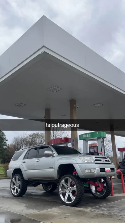 2004 Toyota 4Runner 4th Gen - Image 5 of 5