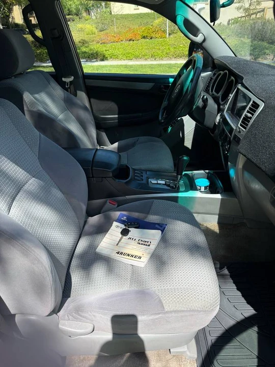 2004 Toyota 4Runner 4th Gen - Image 9 of 16
