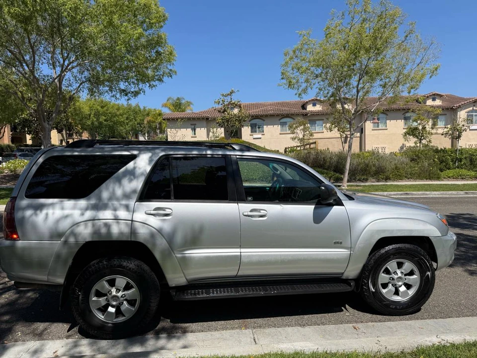 2004 Toyota 4Runner 4th Gen - Image 7 of 16