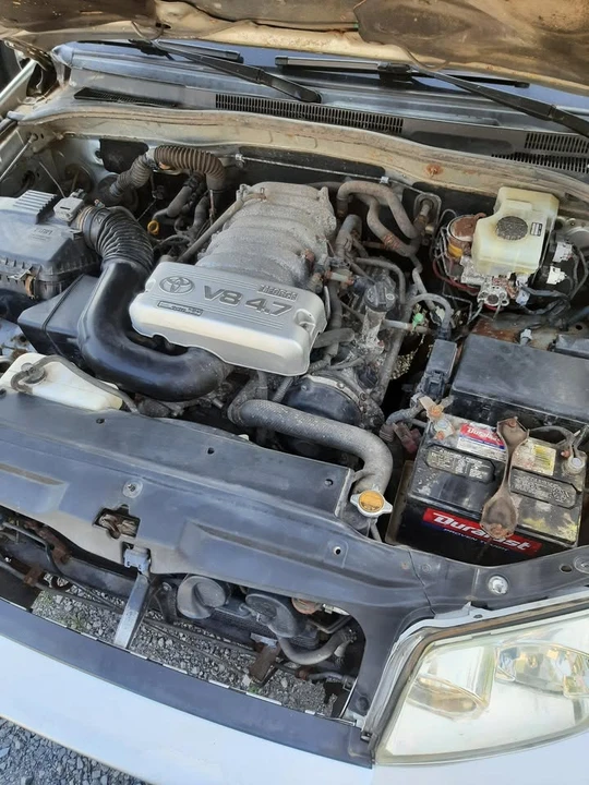 2004 Toyota 4Runner 4th Gen - Image 2 of 15