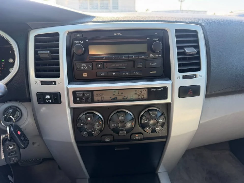 2004 Toyota 4Runner 4th Gen - Image 17 of 20