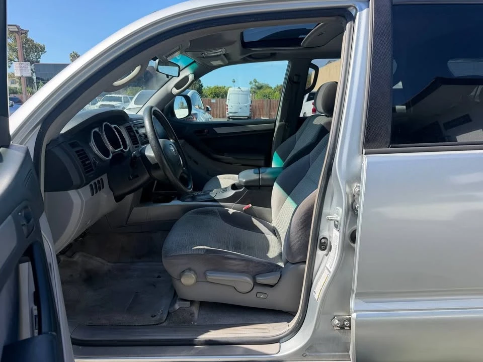 2004 Toyota 4Runner 4th Gen - Image 11 of 20