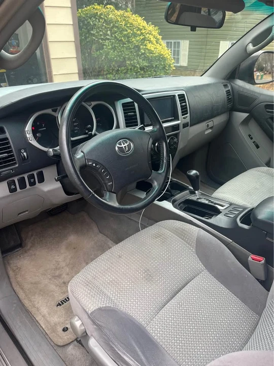2004 Toyota 4Runner 4th Gen - Image 6 of 9