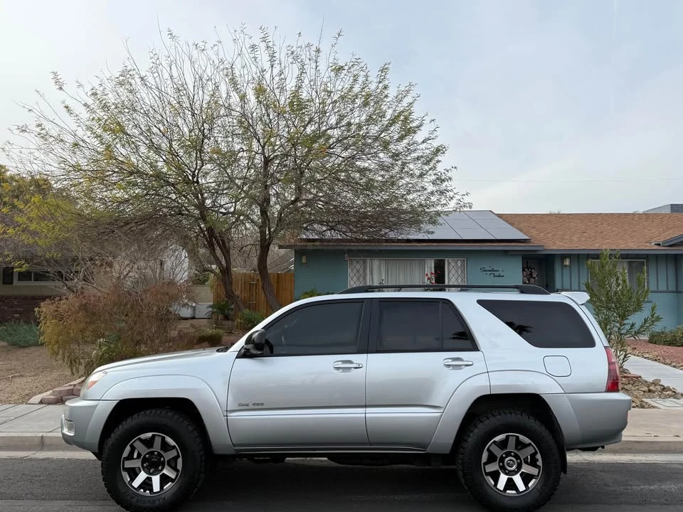 2004 Toyota 4Runner 4th Gen - Image 3 of 19
