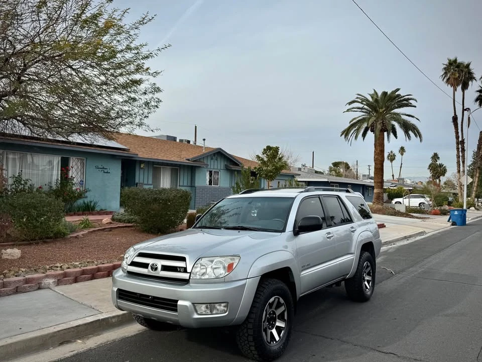 2004 Toyota 4Runner 4th Gen - Image 2 of 19