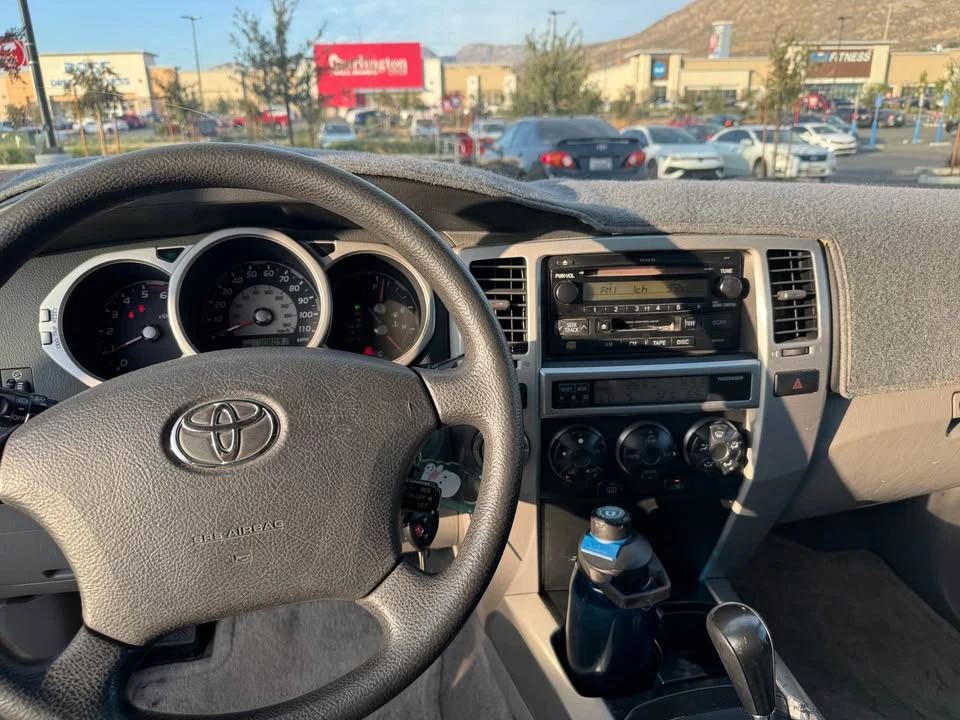 2004 Toyota 4Runner 4th Gen - Image 7 of 10