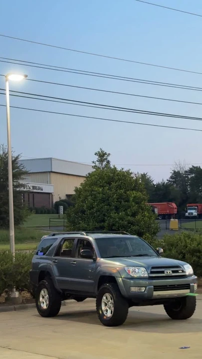 2004 Toyota 4Runner 4th Gen - Image 3 of 5