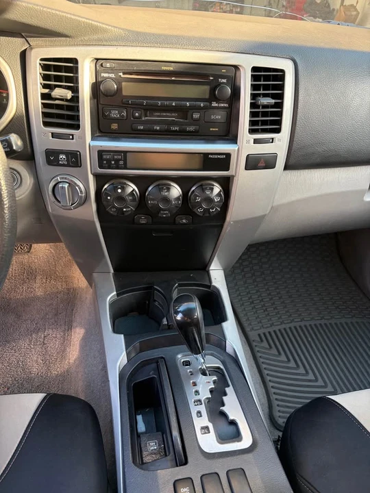 2004 Toyota 4Runner 4th Gen - Image 11 of 14