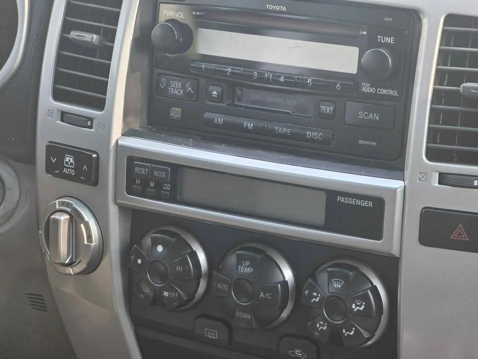 2004 Toyota 4Runner 4th Gen - Image 12 of 15