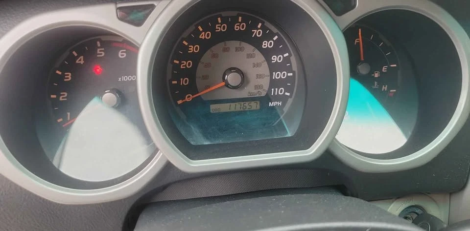 2004 Toyota 4Runner 4th Gen - Image 7 of 9