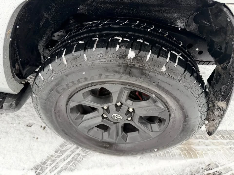2004 Toyota 4Runner 4th Gen - Image 8 of 16