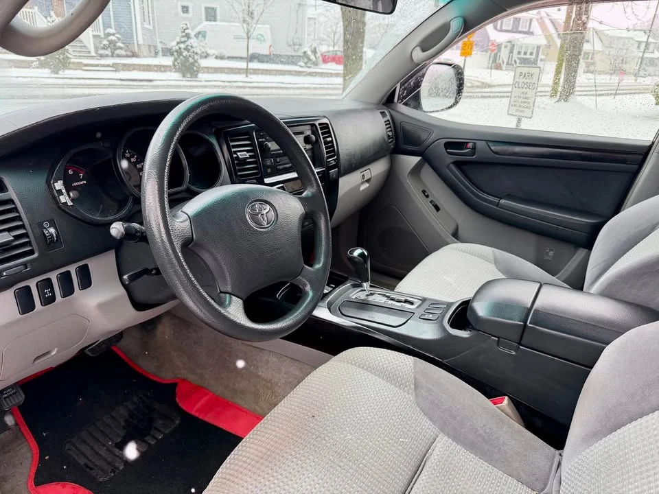 2004 Toyota 4Runner 4th Gen - Image 11 of 16