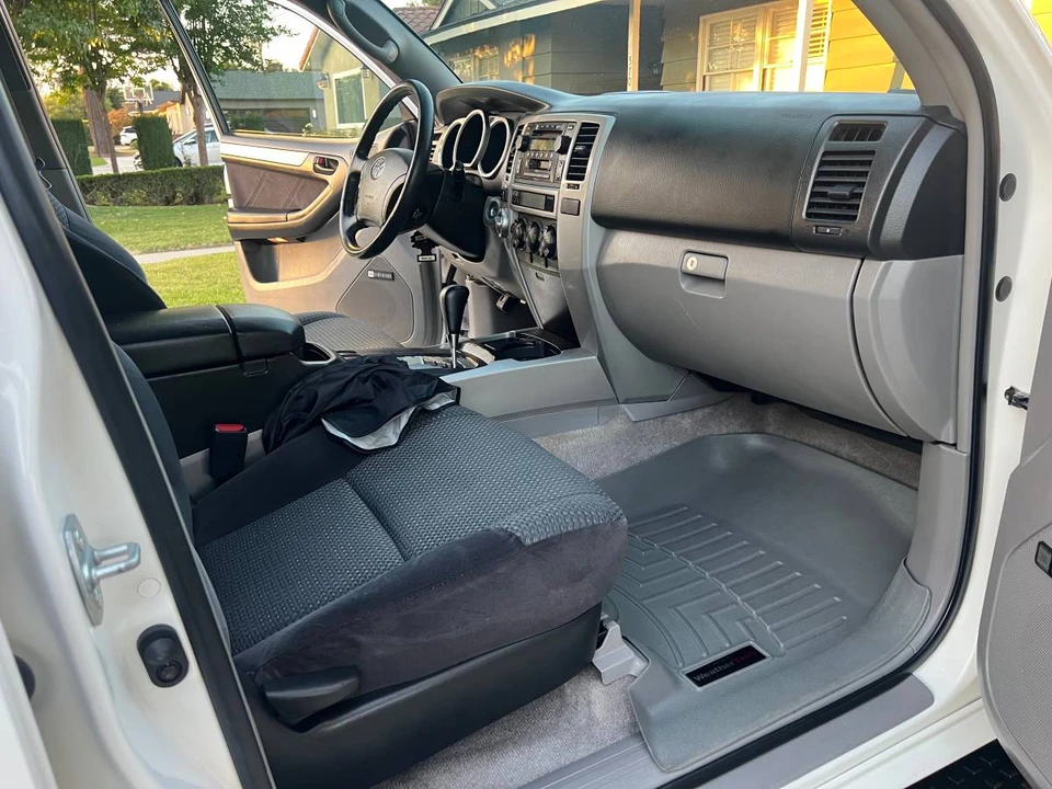 2004 Toyota 4Runner 4th Gen - Image 15 of 23