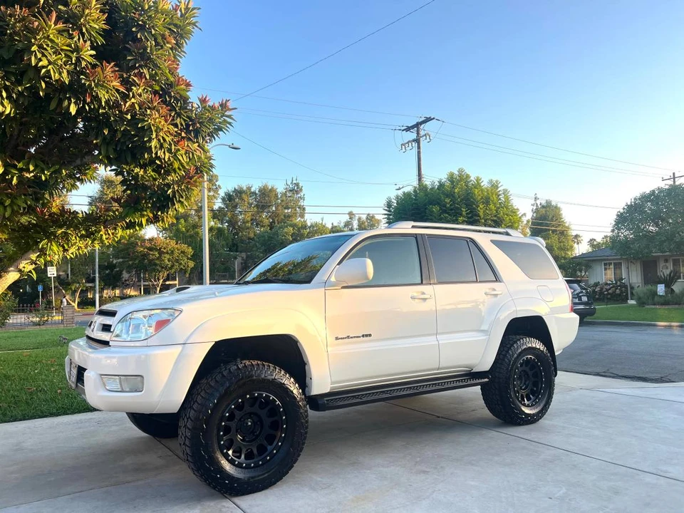2004 Toyota 4Runner 4th Gen - Image 2 of 23