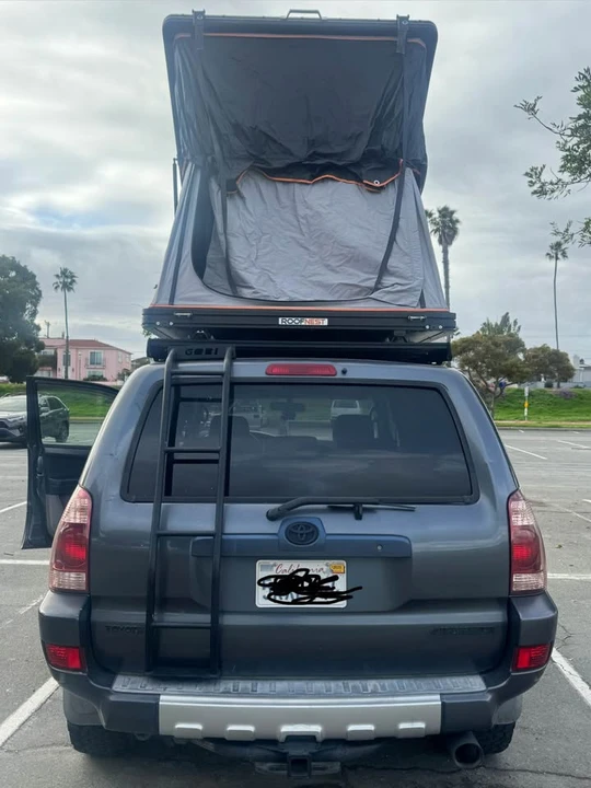 2004 Toyota 4Runner 4th Gen - Image 2 of 10