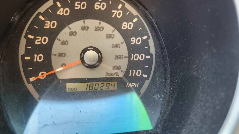 2004 Toyota 4Runner 4th Gen - Image 8 of 13