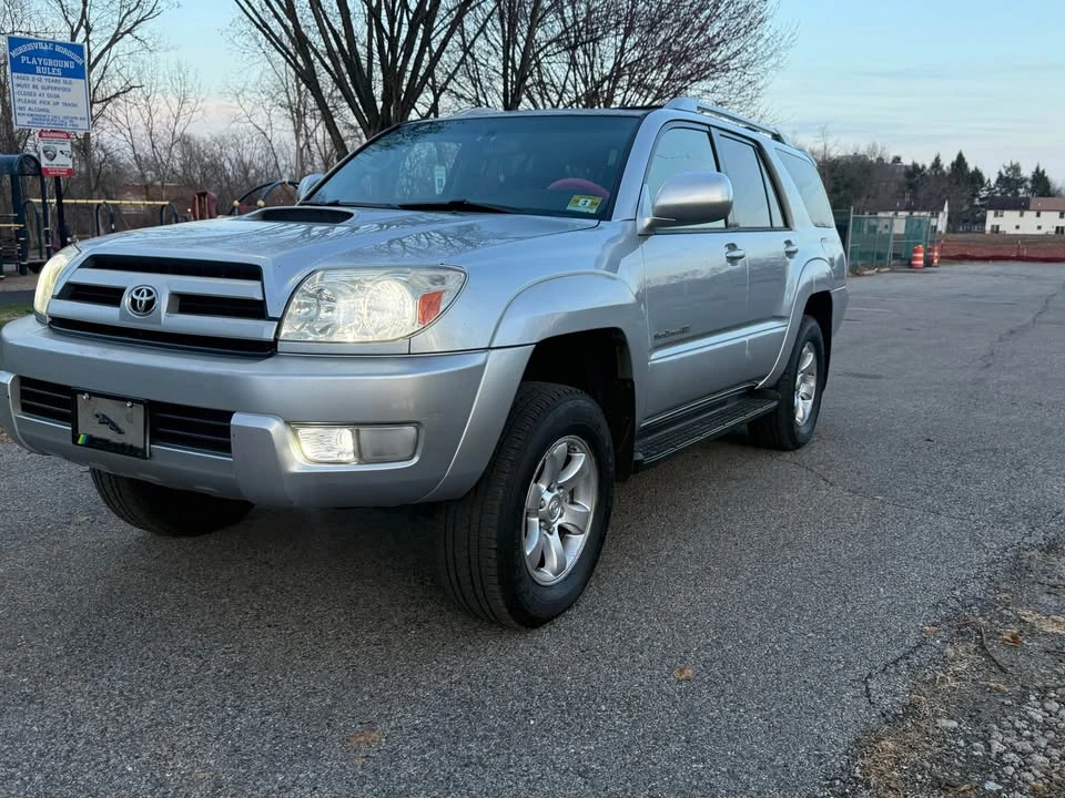 2004 Toyota 4Runner 4th Gen - Image 2 of 9