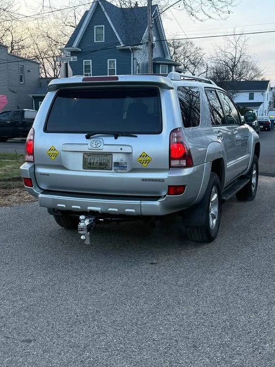 2004 Toyota 4Runner 4th Gen - Image 3 of 9