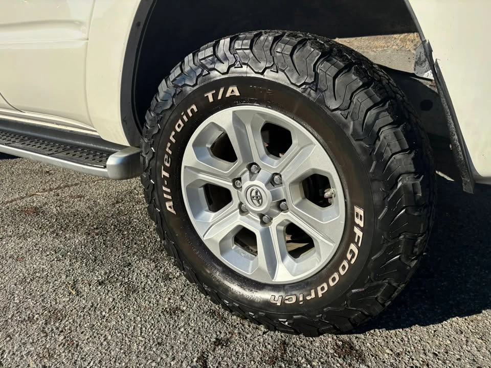 2004 Toyota 4Runner 4th Gen - Image 10 of 19