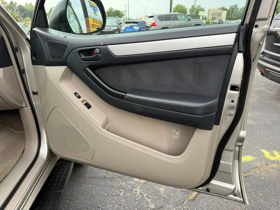 2004 Toyota 4Runner 4th Gen - Image 12 of 20