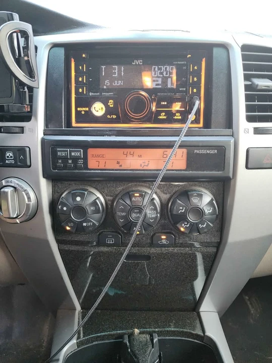 2004 Toyota 4Runner 4th Gen - Image 8 of 17