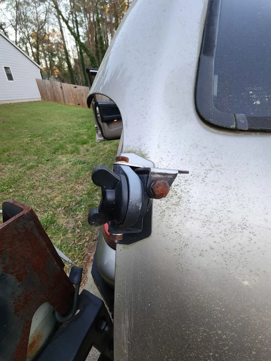 2004 Toyota 4Runner 4th Gen - Image 10 of 17