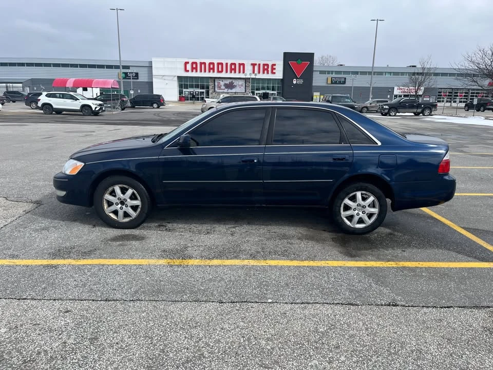 2004 Toyota Avalon 2nd Gen - Image 3 of 14