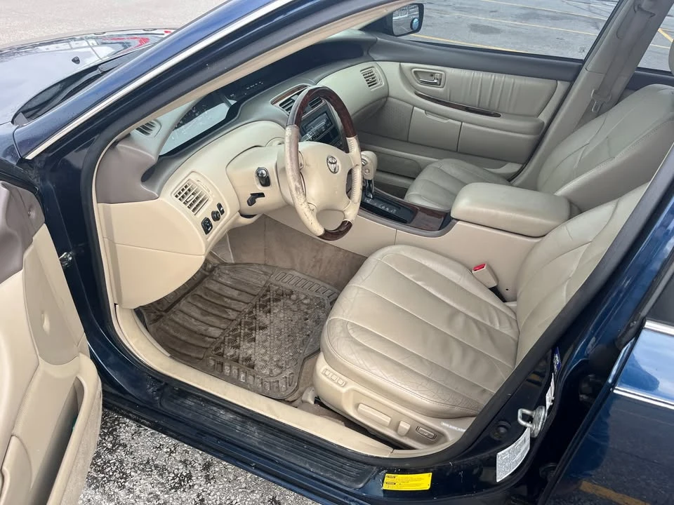 2004 Toyota Avalon 2nd Gen - Image 9 of 14