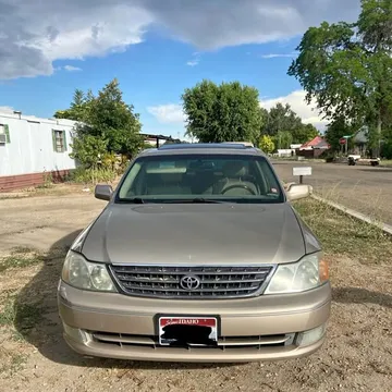 2004 Toyota Avalon