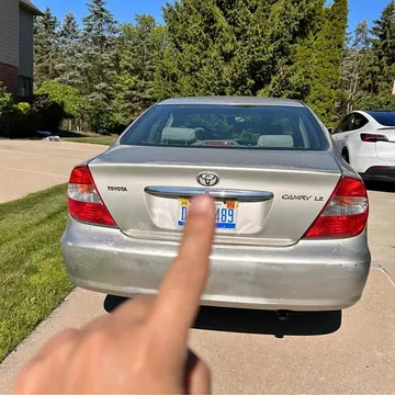2004 Toyota Camry L Sedan 4D