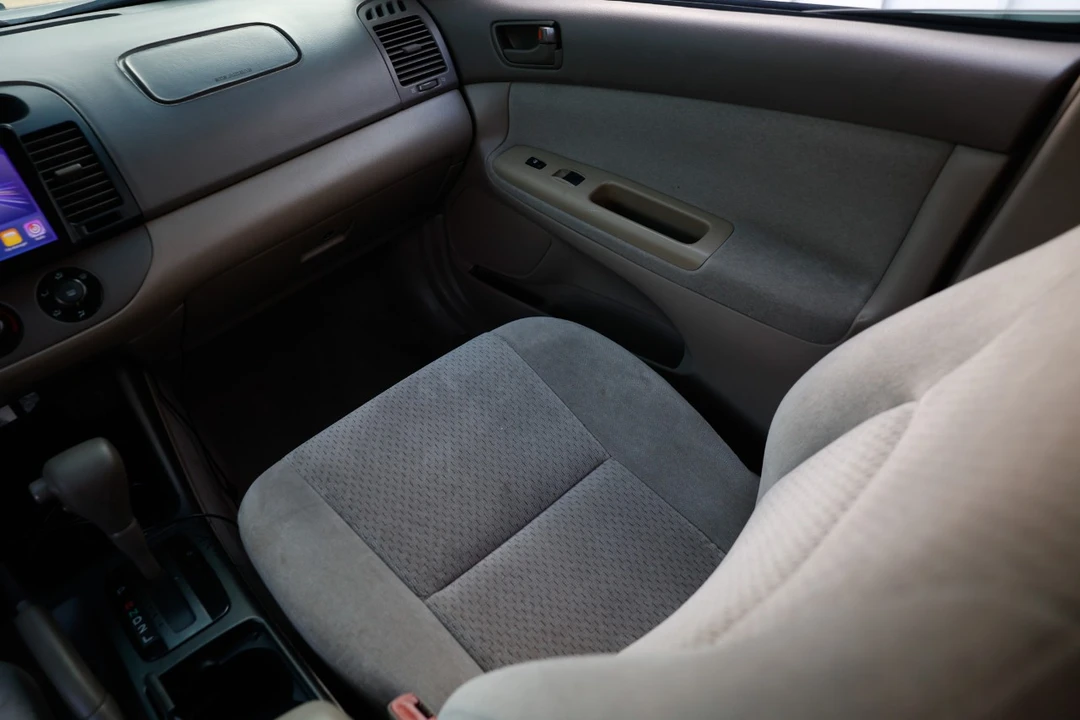2004 Toyota Camry 5th Gen - Image 13 of 21