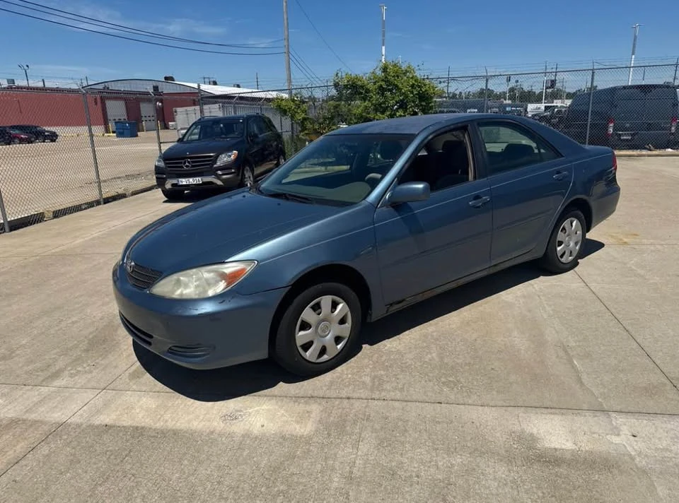 2004 Toyota Camry 5th Gen - Image 2 of 5