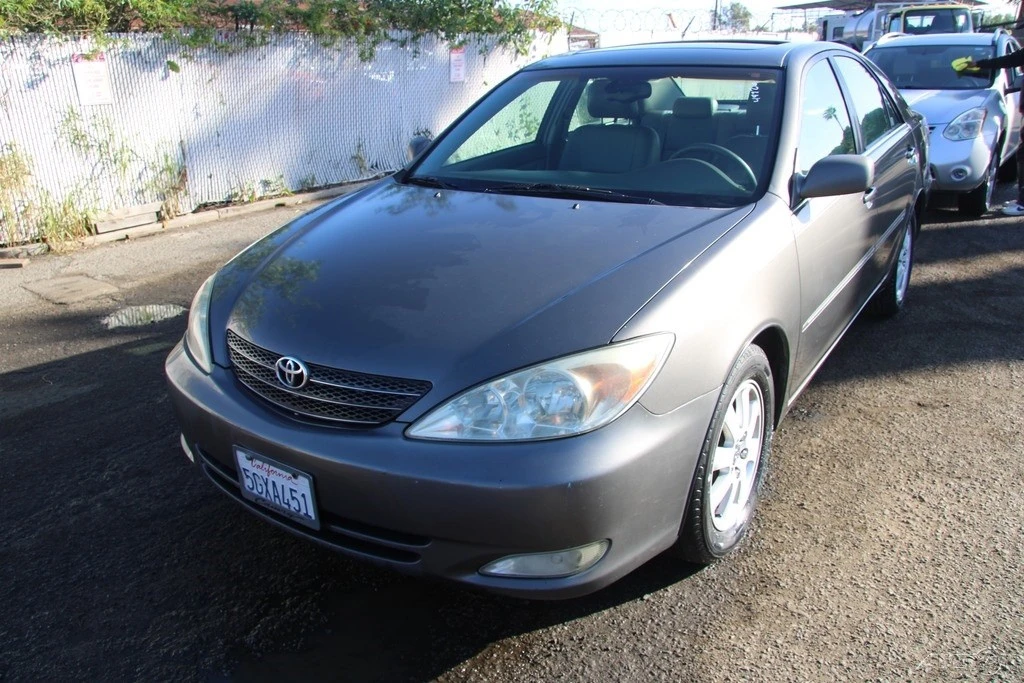 2004 Toyota Camry 5th Gen - Image 2 of 21