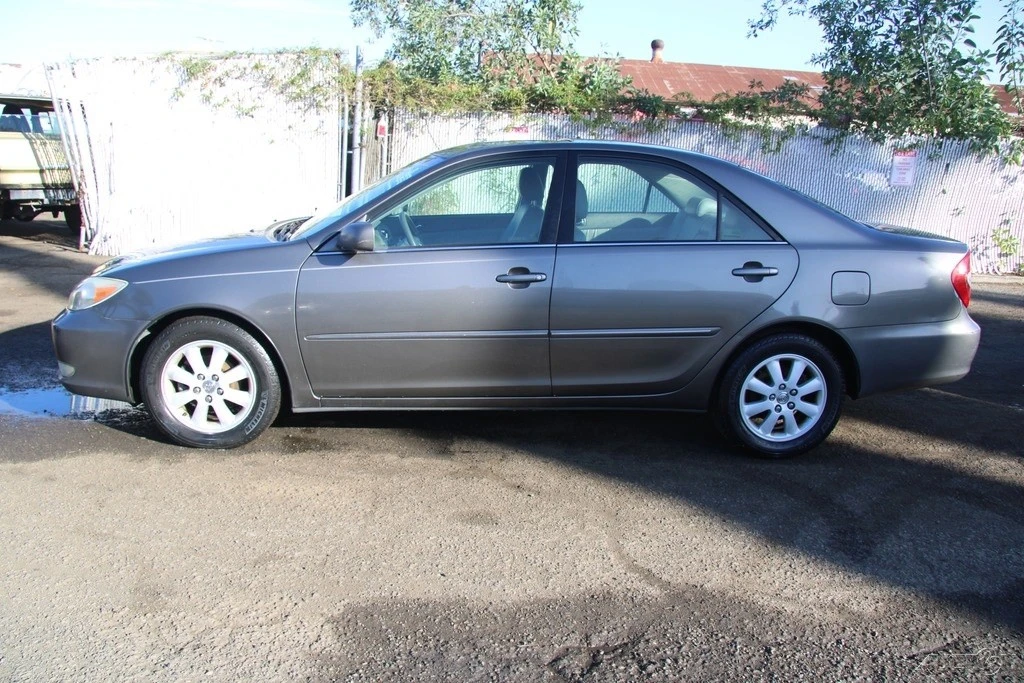 2004 Toyota Camry 5th Gen - Image 3 of 21