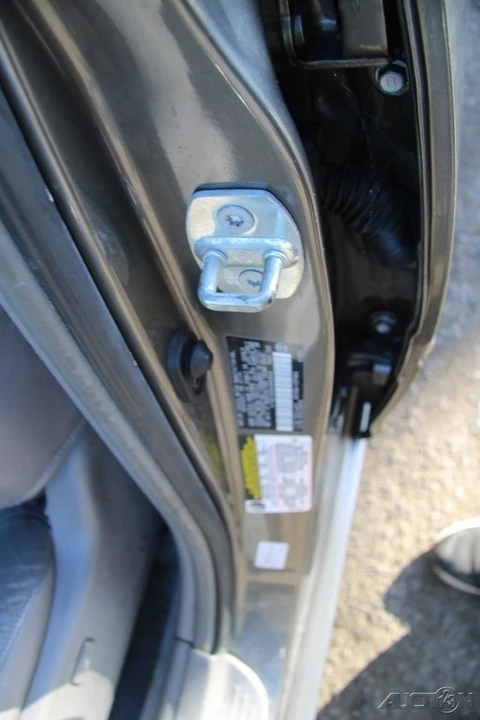 2004 Toyota Camry 5th Gen - Image 11 of 21