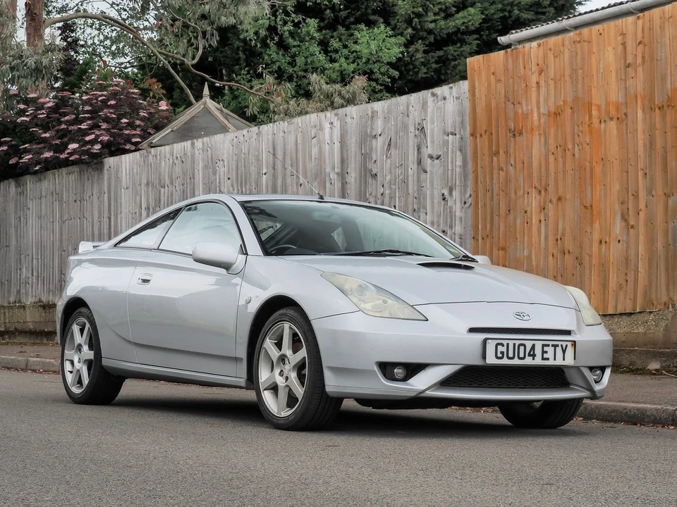 2004 Toyota Celica - Image 26 of 30