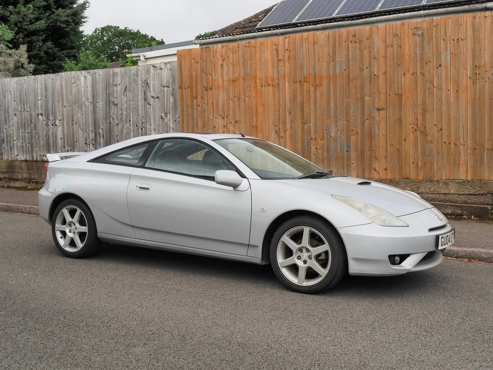 2004 Toyota Celica - Image 19 of 30