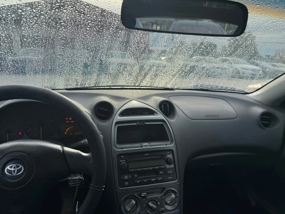 2004 Toyota Celica 7th Gen - Image 6 of 8