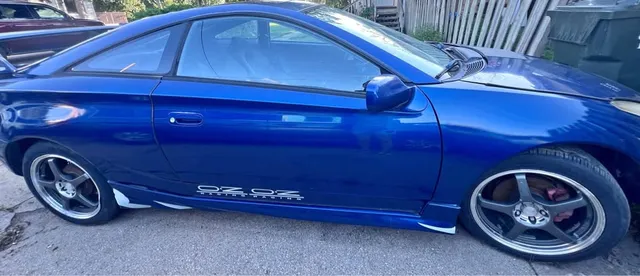 2004 Toyota Celica GT Hatchback 2D