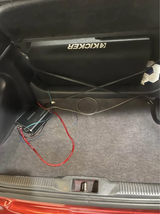 2004 Toyota Celica 7th Gen - Image 7 of 13