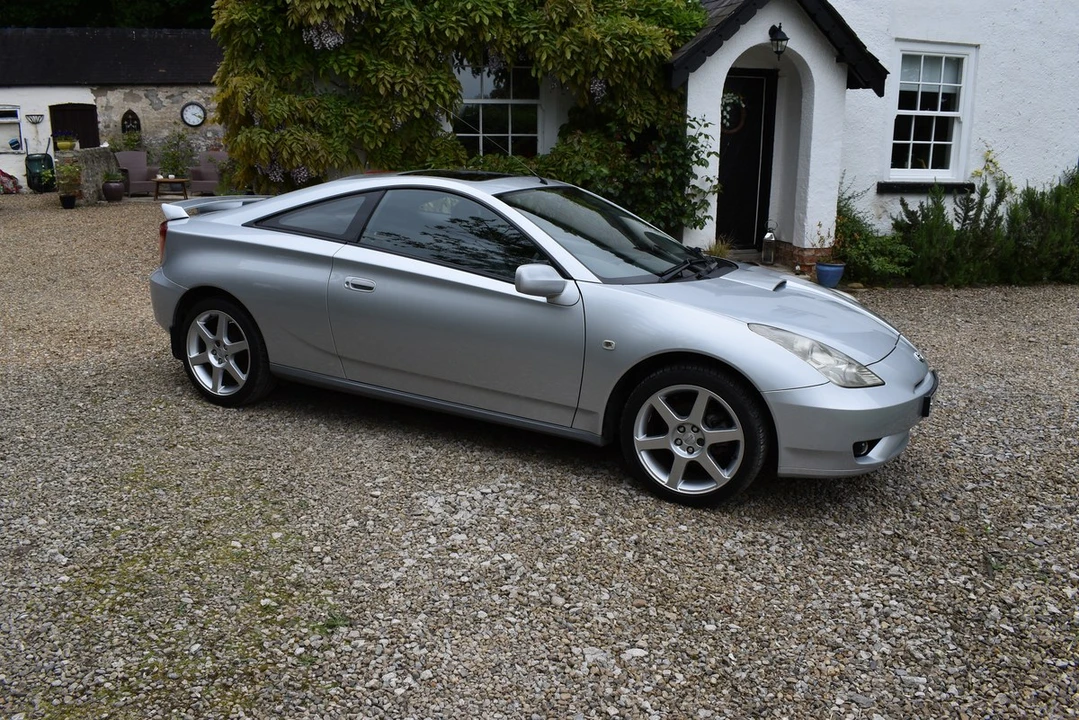 2004 Toyota Celica 7th Gen - Image 13 of 30