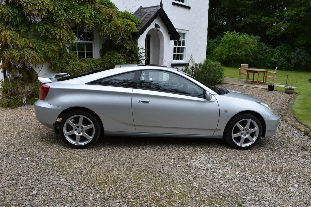 2004 Toyota Celica 7th Gen - Image 11 of 30