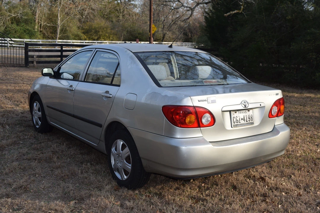 2004 Toyota Corolla 9th Gen - Image 5 of 8
