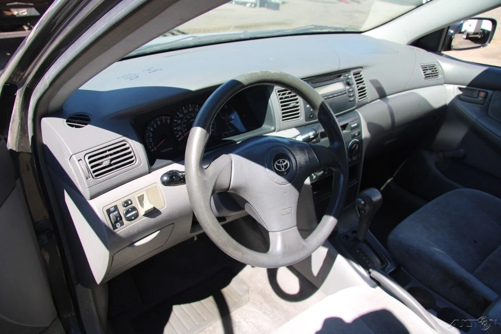 2004 Toyota Corolla 9th Gen - Image 15 of 21