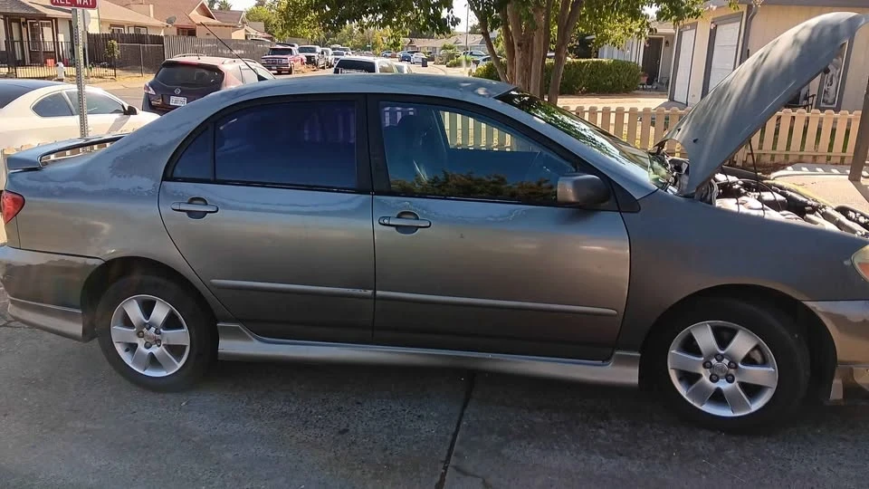 2004 Toyota Corolla 9th Gen - Image 2 of 9
