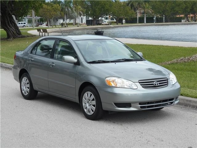 2004 Toyota Corolla 9th Gen - Image 2 of 12