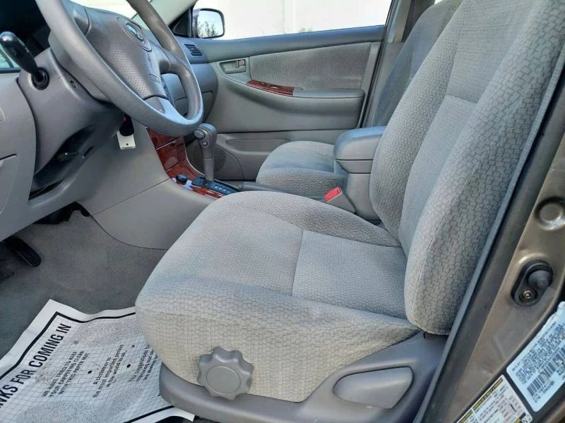 2004 Toyota Corolla 9th Gen - Image 4 of 12
