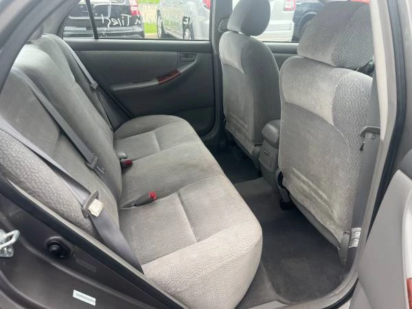 2004 Toyota Corolla 9th Gen - Image 7 of 10